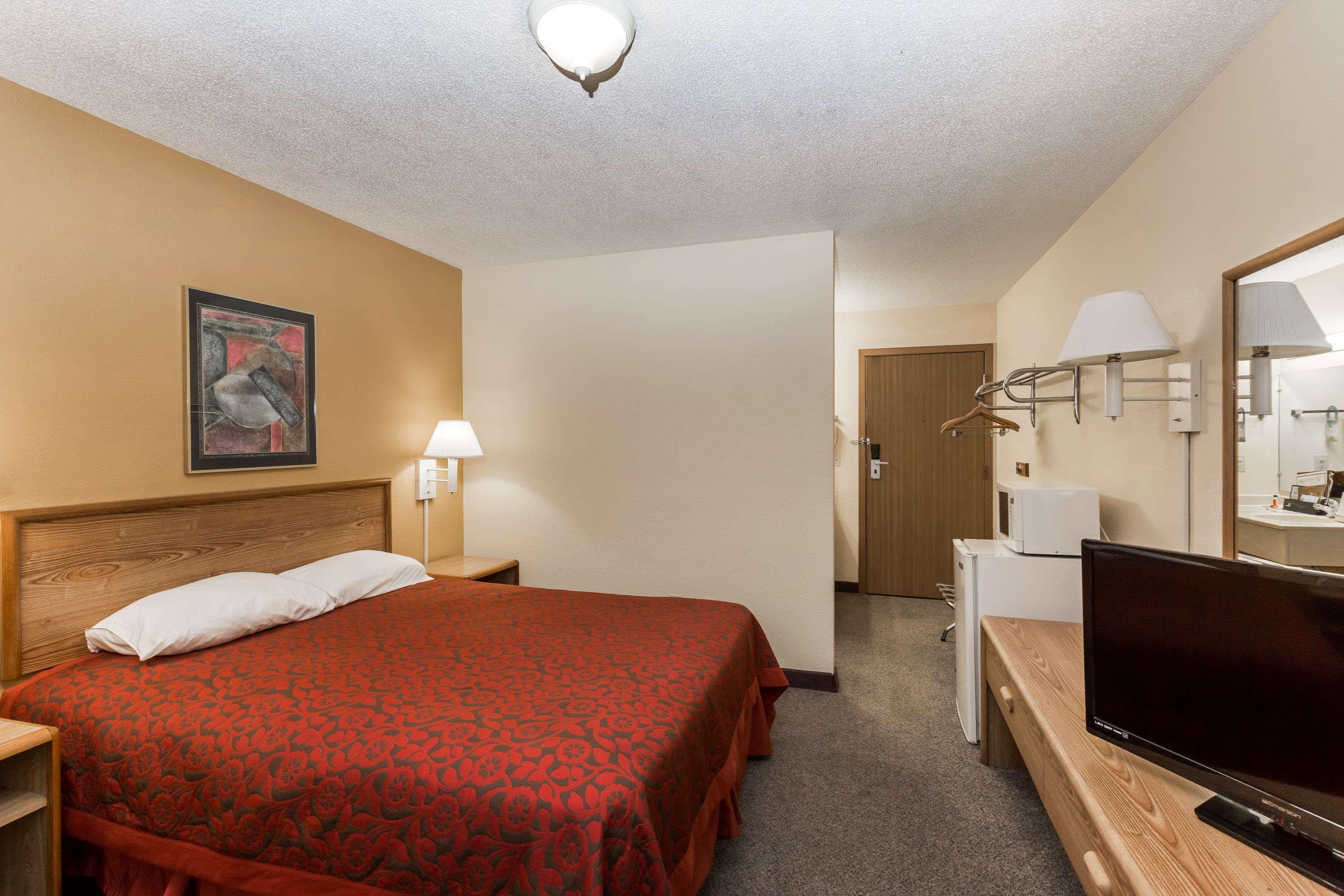 Days Inn By Wyndham Atlantic Eksteriør bilde